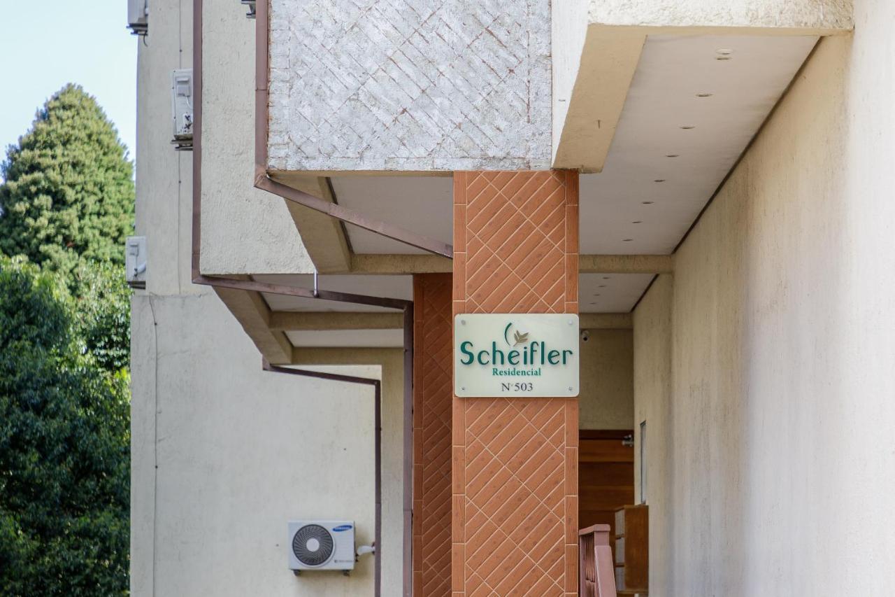 Lindo Residencial No Centro De Gramadoアパートメント エクステリア 写真